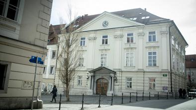 Ljubljanska palača, mimo katere se pogosto sprehodimo #foto