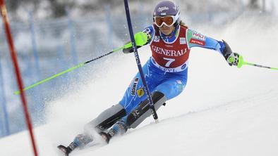 Odlična Tina Maze četrta in skupno prva