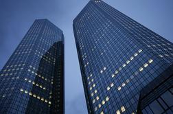 Hišne preiskave v Deutsche Bank, kriminalisti preiskujejo sum pranja denarja