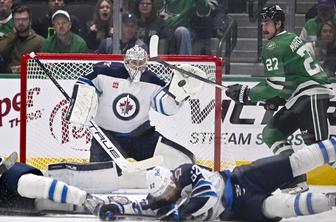 Še tretji zaporedni poraz za Winnipeg v ligi NHL #videov