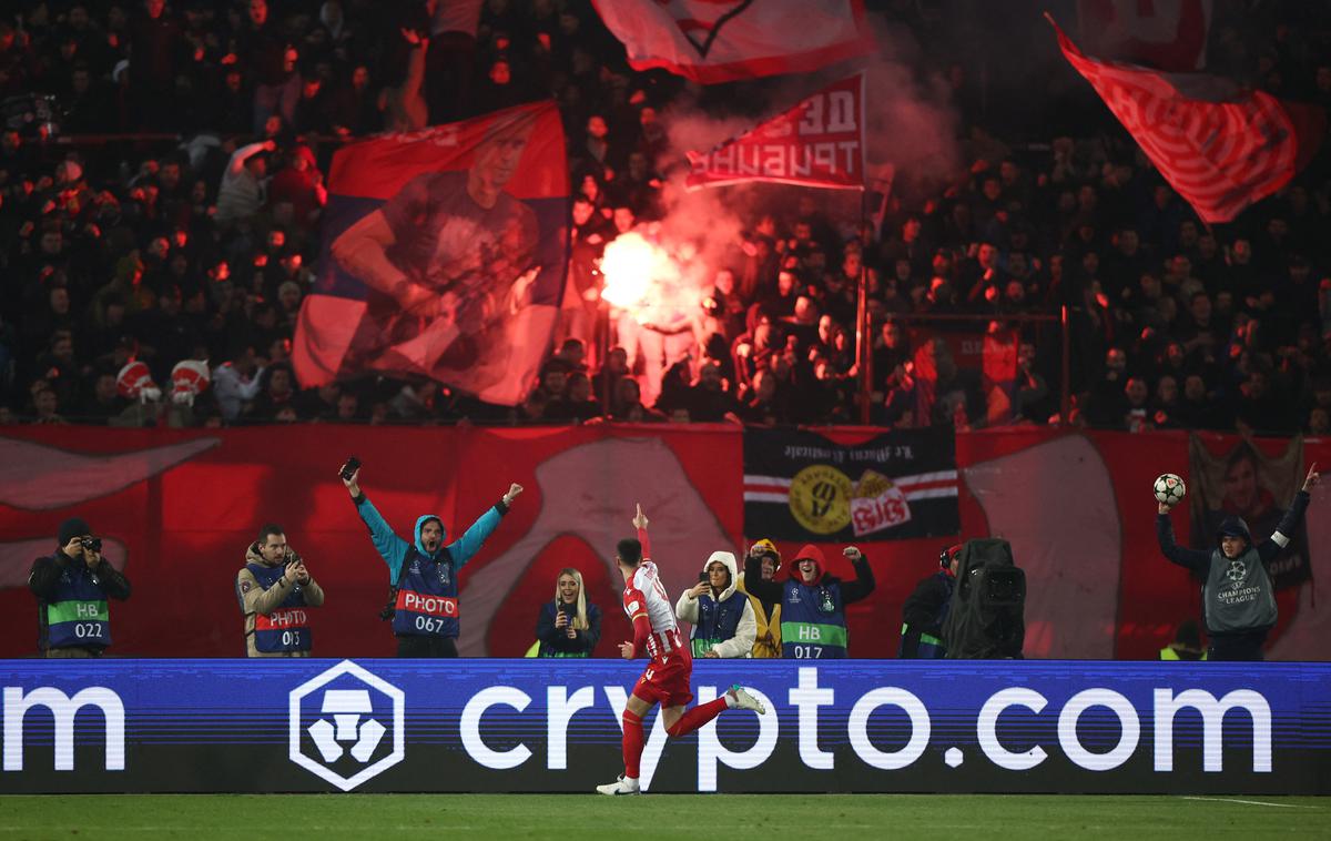 Crvena Zvezda - VfB Stuttgart | Crvena zvezda je Stuttgartu nasula pet golov. | Foto Reuters