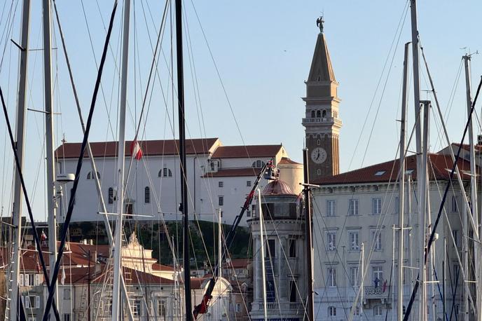 Piran, Pomorski muzej | Aprila so gostje največkrat prenočili v občini Piran, kjer so ustvarili skoraj 47 tisoč prenočitev oziroma osem odstotkov več kot lani. | Foto Matej Arh/STA