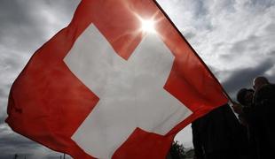 Švicarji na referendumu z veliko večino zavrnili drastične omejitve priseljevanja