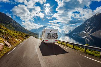 Potrošniški kredit za vse, ki želijo svoje načrte uresničiti danes