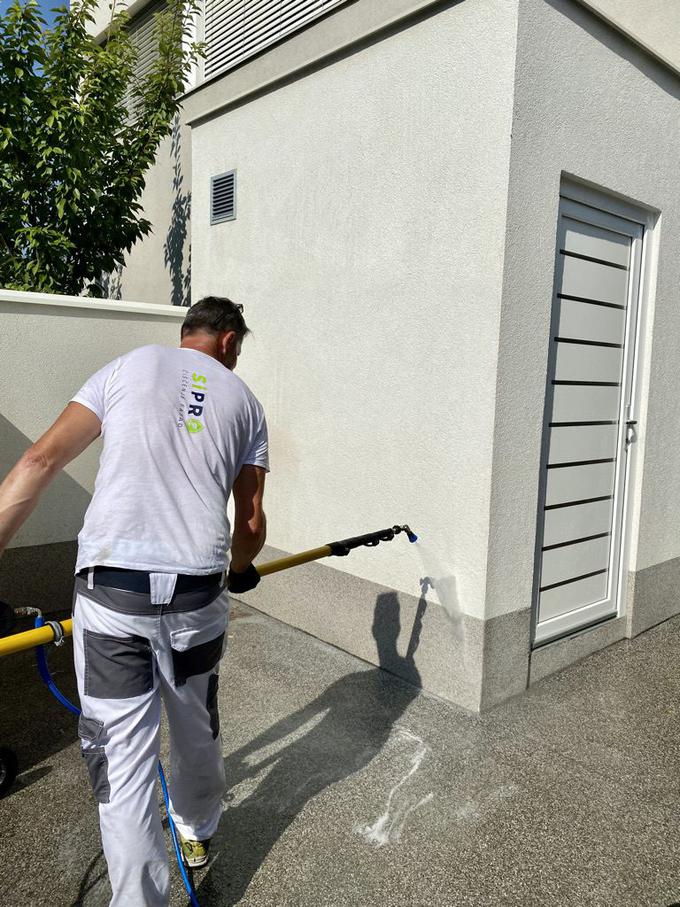 Nizkotlačno čiščenje fasade | Foto: SIPRO, SIMON PROSEN S.P.