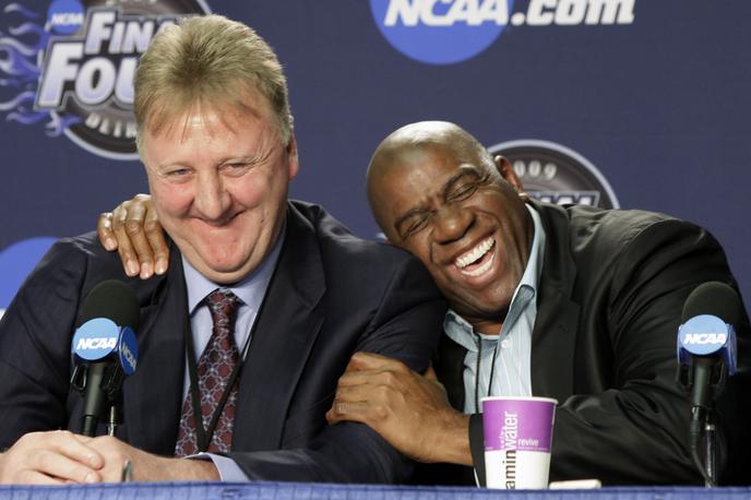 Magic Johnson & Larry Bird | Larry Bird in Magic Johnson: nekoč zagrizena rivala, danes velika prijatelja in legendi lige NBA. | Foto Guliverimage