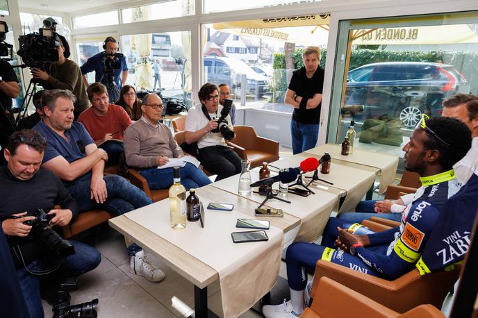 Biniam Girmay | Eritrejec Biniam Girmay je s senzacionalno zmago na kolesarski dirki svetovne serije Gent-Wevelgem ogromno storil za afriško kolesarstvo. | Foto Guliverimage