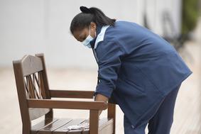 Lastnik najprej streljal, namesto da bi vprašal