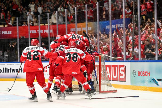 danska hokejska reprezentanca | Danska je po preobratu z 2:1 premagala Kanado, ki se poslavlja. | Foto Guliverimage