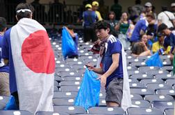 Zaradi izpada Japonske žalujejo tudi čistilci: viralni posnetek nasmejal splet #video