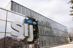 Devet bank na pomoč skupini Sij