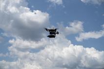 Dron, Droni, Ukrajina, vojna v Ukrajini, Brezpilotni letalnik