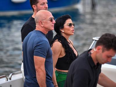 Je Jeff Bezos pred poroko prišel v Dalmacijo?