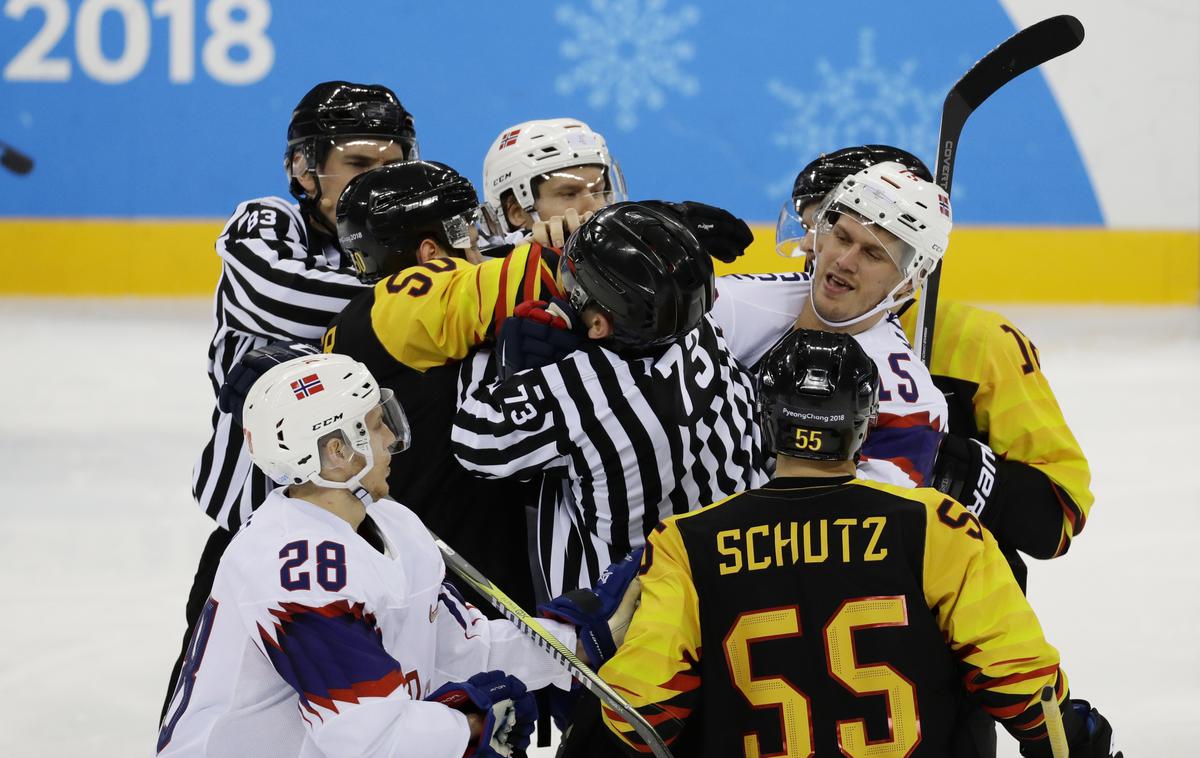Norvežani Nemci hokej Pjongčang 2018 | Foto Reuters