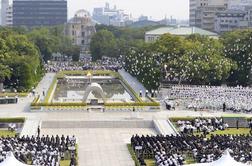 Hirošima se spominja napada z atomsko bombo