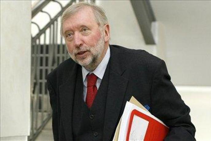 Rupel napovedal upravni spor o odločbi informacijske pooblaščenke