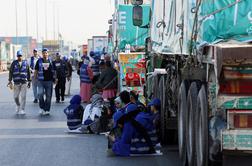 Izrael ponovno dovolil vstop humanitarne pomoči v Gazo
