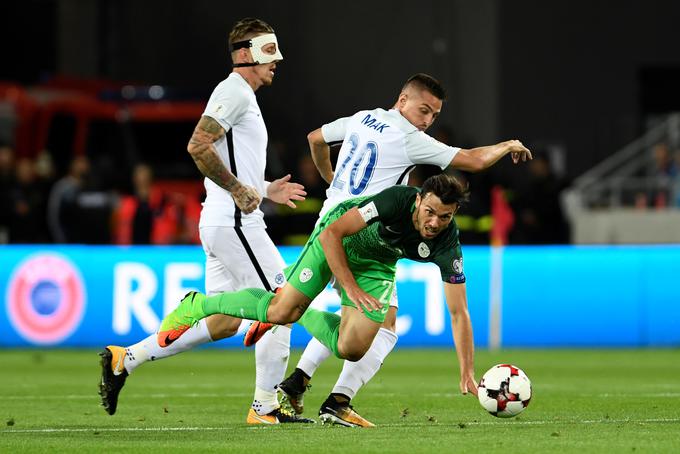 Slovenci so po novem porazu močno oddaljeni od nastopa na svetovnem prvenstvu 2018. | Foto: Reuters