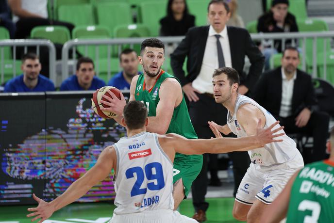 Zadar osvojil Stožice, novo razočaranje za navijače Olimpije
