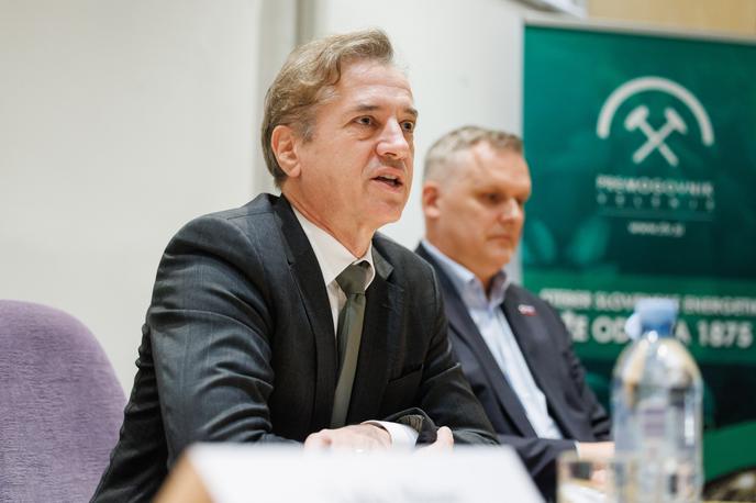 Robert Golob Velenje | Današnji pogovor z vodstvom Premogovnika Velenje in predstavniki zaposlenih je premier Robert Golob opisal kot ploden. | Foto STA