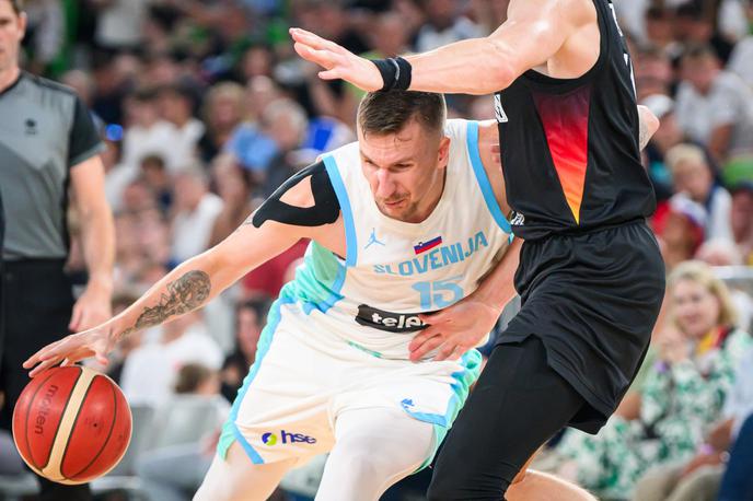 slovenska košarkarska reprezentanca | Slovenci se bodo danes pomerili z Litvo. | Foto Jure Makovec/STA