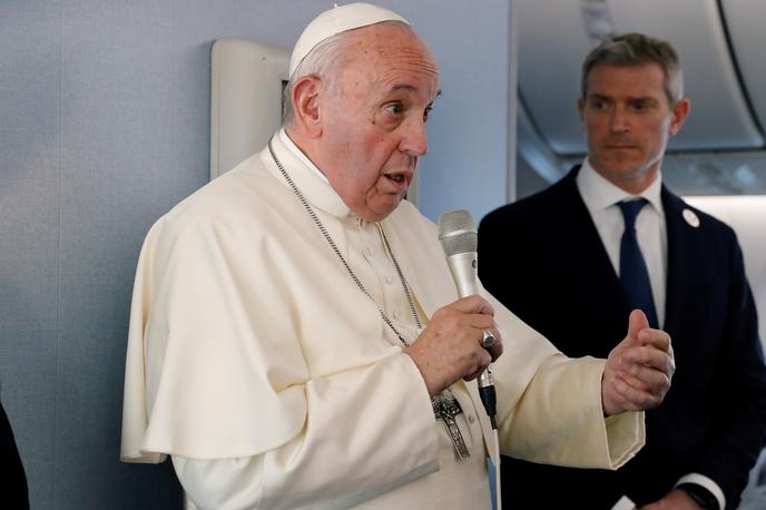 Papež Frančišek | Papež Frančišek je v torek priznal, da obstajajo jasni dokazi o finančni korupciji znotraj Vatikana. | Foto Reuters