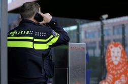 Napad z nožem v Amsterdamu: ena oseba umrla, več ranjenih