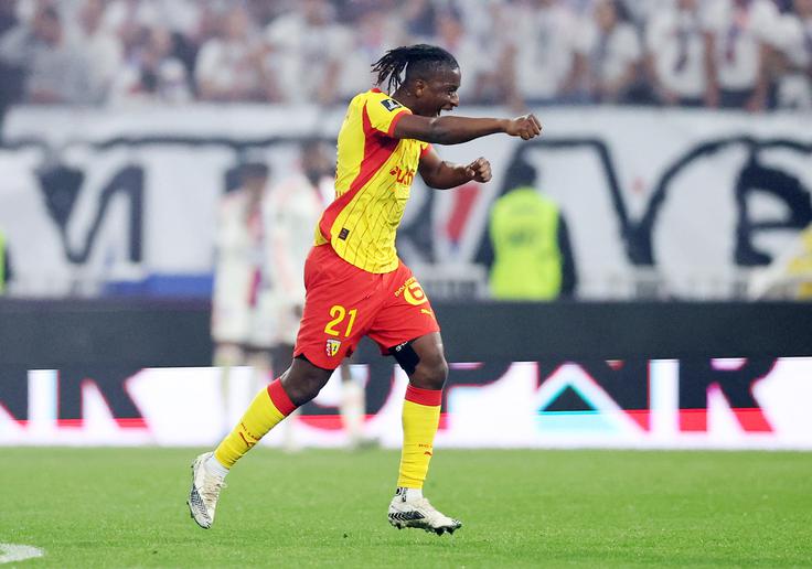 Lens je v zadnjem krogu prekrižal načrte Lyonu. | Foto: Reuters