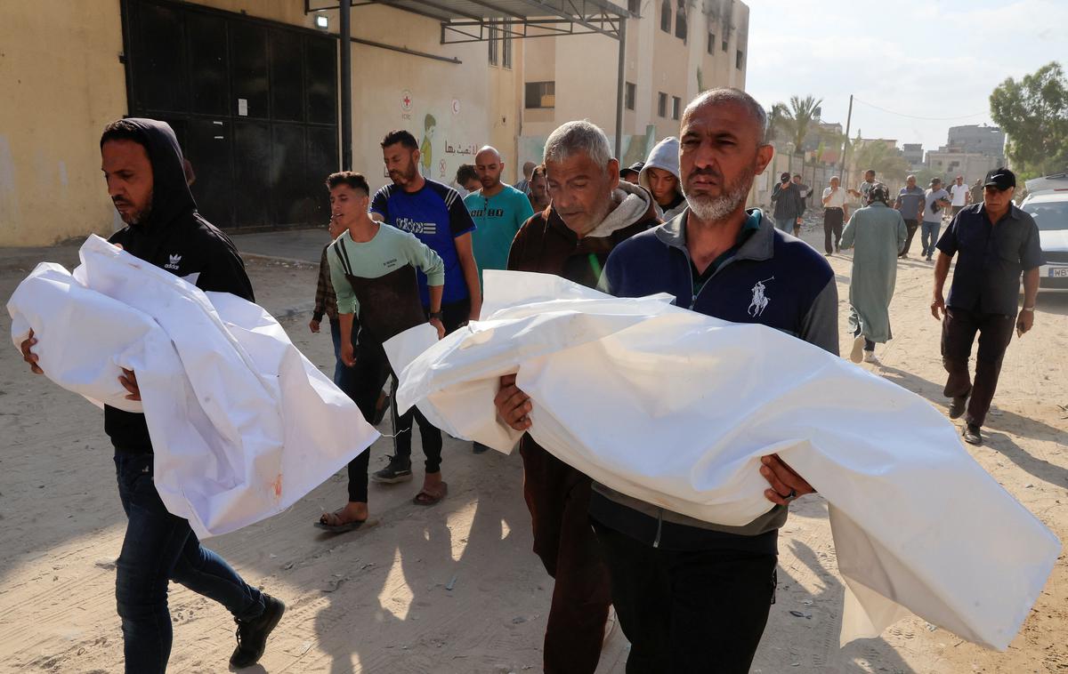 Gaza | Golob je poudaril, da je bilo upanje, ki se je porodilo ob napovedi premirja, kratkotrajno in zavajajoče: "Verjeli smo, da obstaja nova priložnost za palestinski narod. A bila je laž. Laž izraelske vlade. In to ni bilo naključje. Grozote so se nadaljevale takoj." | Foto Reuters