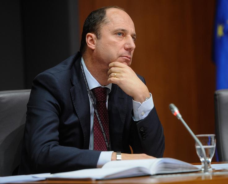 Matej Krumberger je že vrsto let tarča kritik zaradi pomanjkljivega nadzora bank v letih pred njihovo sanacijo. | Foto: STA ,