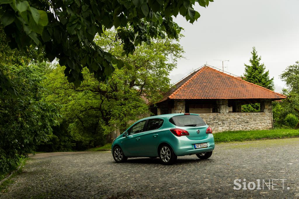 Opel corsa LPG - fotogalerija testnega vozila