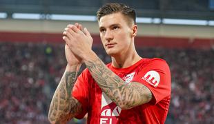 Dogaja se! Benjamin Šeško z eno potezo obnorel navijače velikana.
