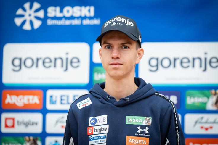 Žak Mogel je dobil priložnost v slovenski peterici. | Foto: Bor Slana/STA