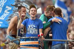 Vsi navijači Schalkeja ne verjamejo v zmago nad Mariborom (video)