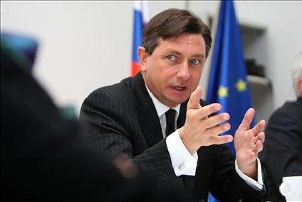 Pahor pozval k izvedbi nujnih ukrepov za ohranitev Adrie