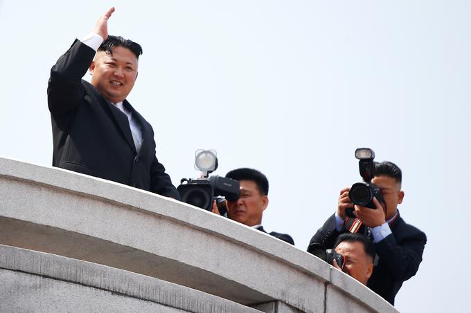 Za Severno Korejo in Kim Džong Una je neuspel raketni poskus pravi polom. | Foto: Reuters