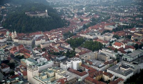 To je razlog, da imamo zadnje dni slab zrak in slabšo vidljivost