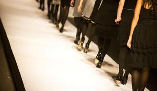 V Parizu pregledna razstava visoke mode