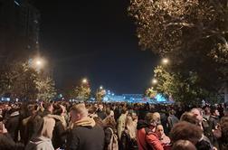 Veliki protest v Novem Sadu: "Ti ljudje so umrli zaradi vas" #video