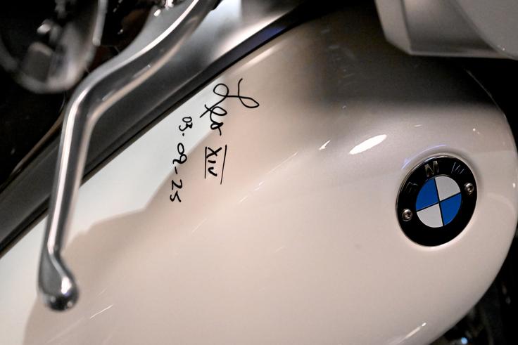 motor BMW R 18 Transcontinental, papež Leon XIV. | Foto: Guliverimage