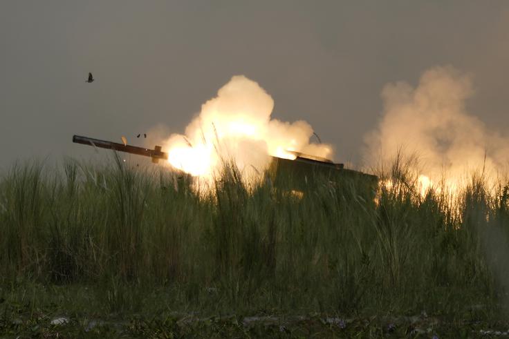 Mobilni sistem himars ukrajinski vojski omogoča, da natančno zadeva cilje globoko na območju, kjer se nahaja ruska vojska. | Foto: Gulliverimage