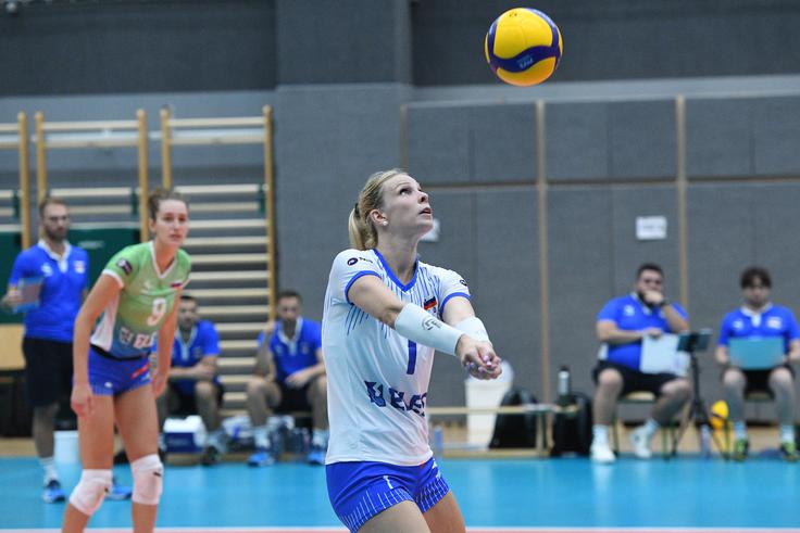 Eva Pavlović Mori še naprej uspešno vodi igro ruskega Zarečja. | Foto: Aleš Oblak/OZS