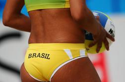 "Brazilke v bikinkah si lahko ogledujete, dotikajte pa se jih ne"