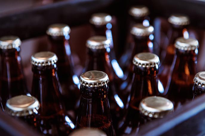 pivo | V Nemčijo naj bi pripotovalo okoli 65 tisoč pločevink oziroma 20 tisoč litrov piva. | Foto Reuters