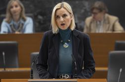 Mojca Šetinc Pašek vztraja pri očitkih Vesni Vuković