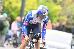 Pogačar in Roglič na uvodu med deseterico, zmaga Francozu