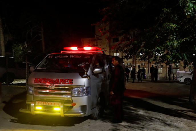 Pakistan | Po navedbah oblasti je za zdaj potrjenih 15 smrtnih žrtev. | Foto Reuters
