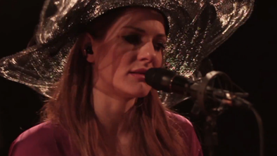 Video: Zebra Dots s hip hop pesmijo Give A Little