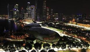 Singapur še odmeva