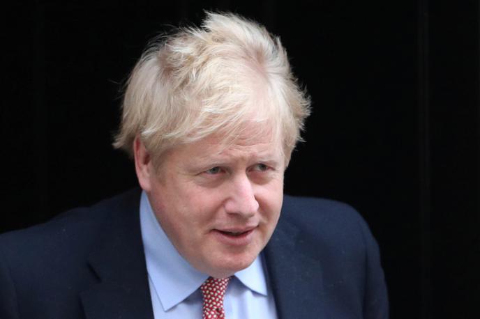 Boris Johnson | Johnson se že drugo noč zdravi na intenzivni negi. Njegovo zdravstveno stanje je stabilno. | Foto Reuters